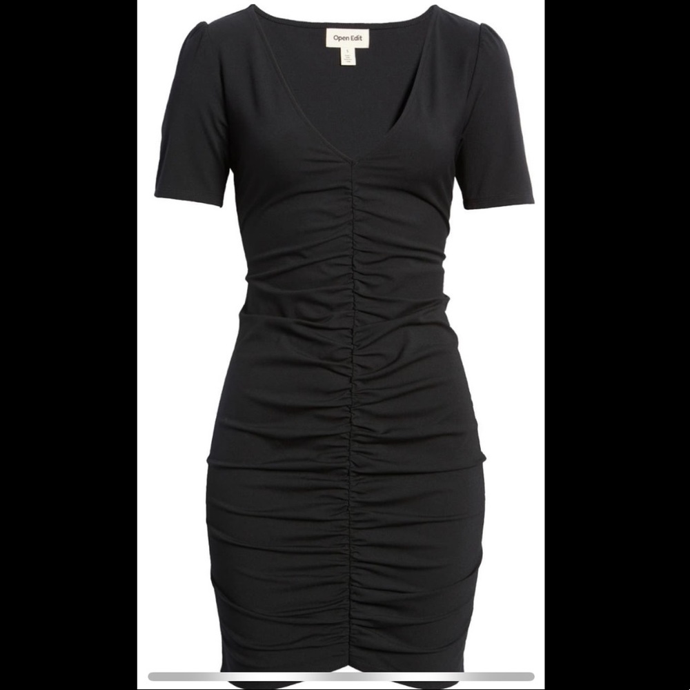 Mini Black Dress .:Flattering Figure:.